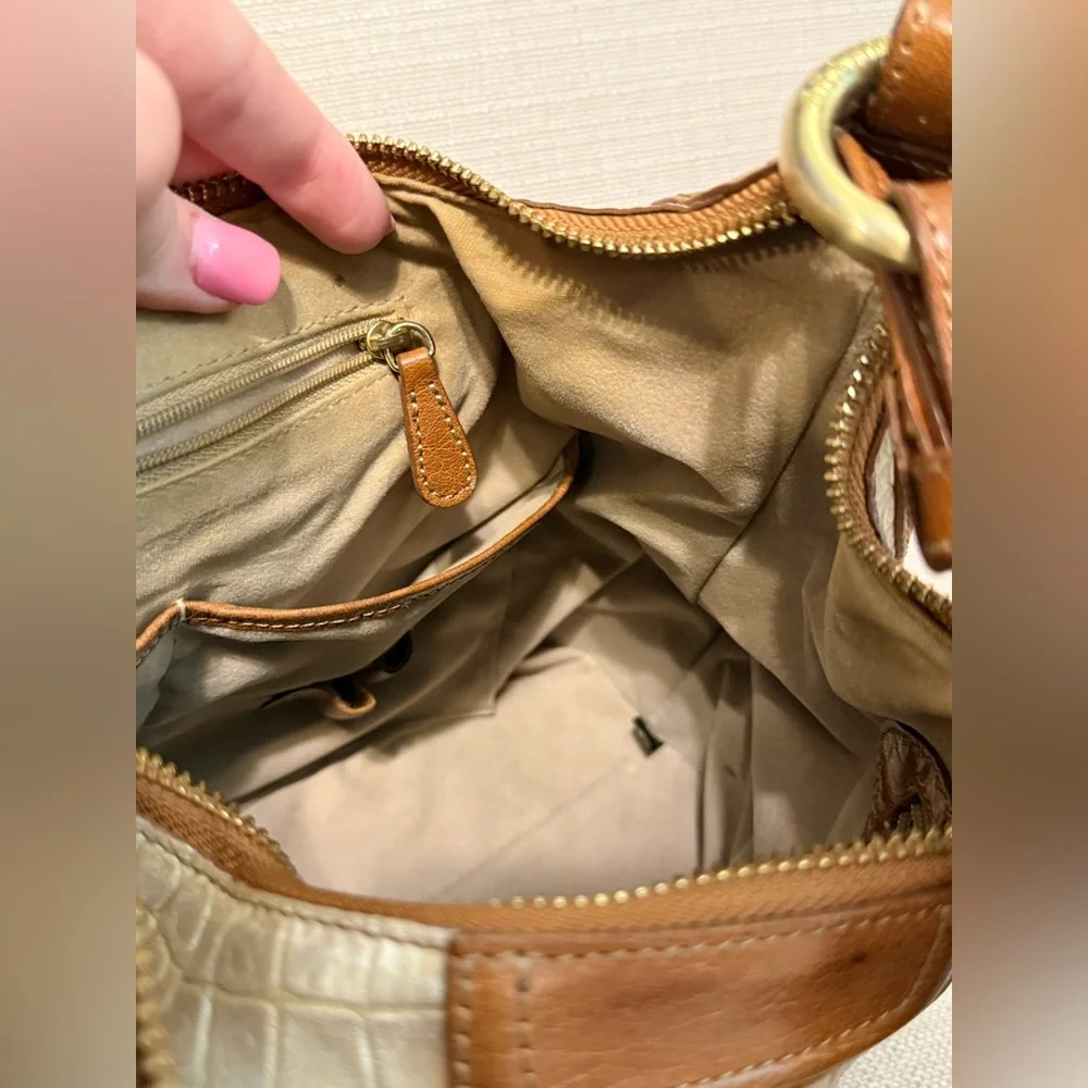 Brahmin Cream and Brown Croc-Embossed Leather Shoulder Bag